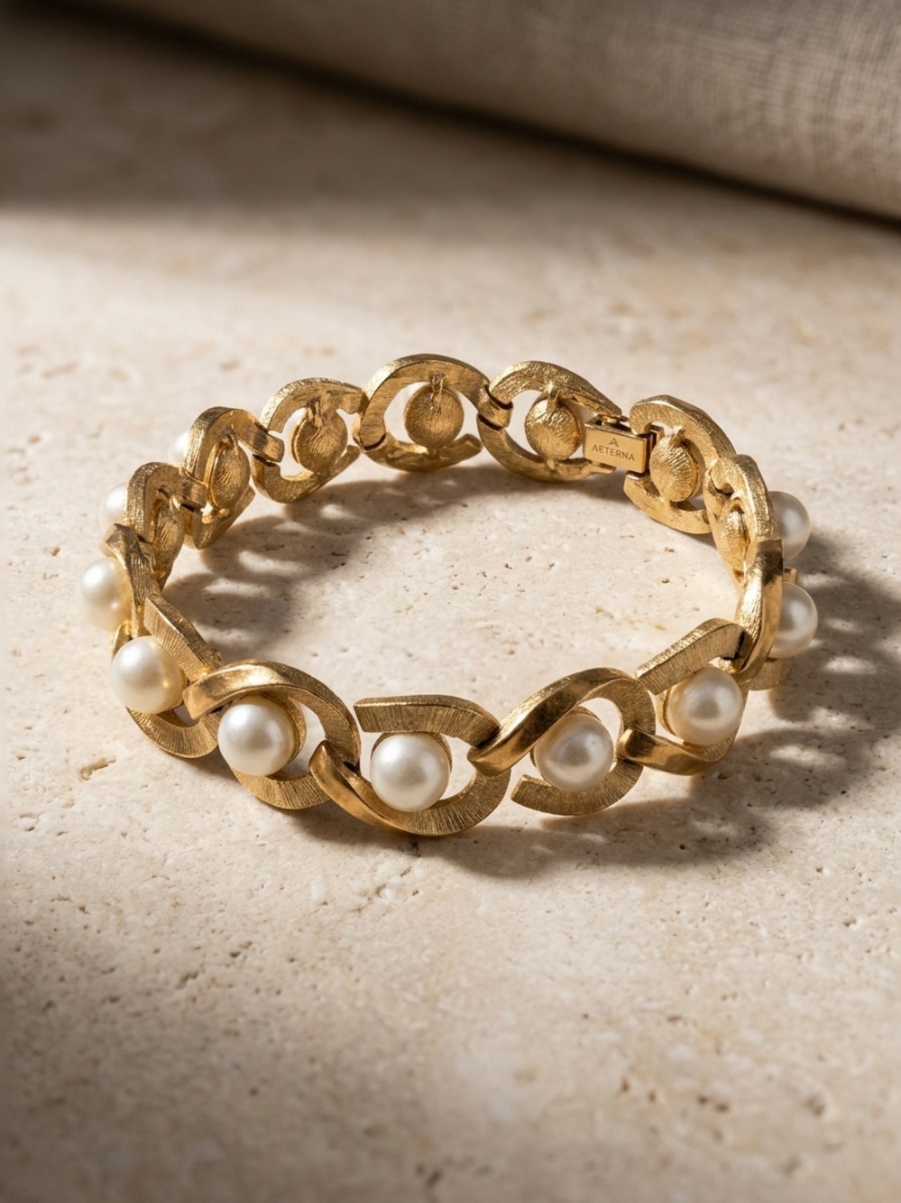 Vintage Crown Trifari Gold-Tone Faux Pearl Interlocking Link Bracelet